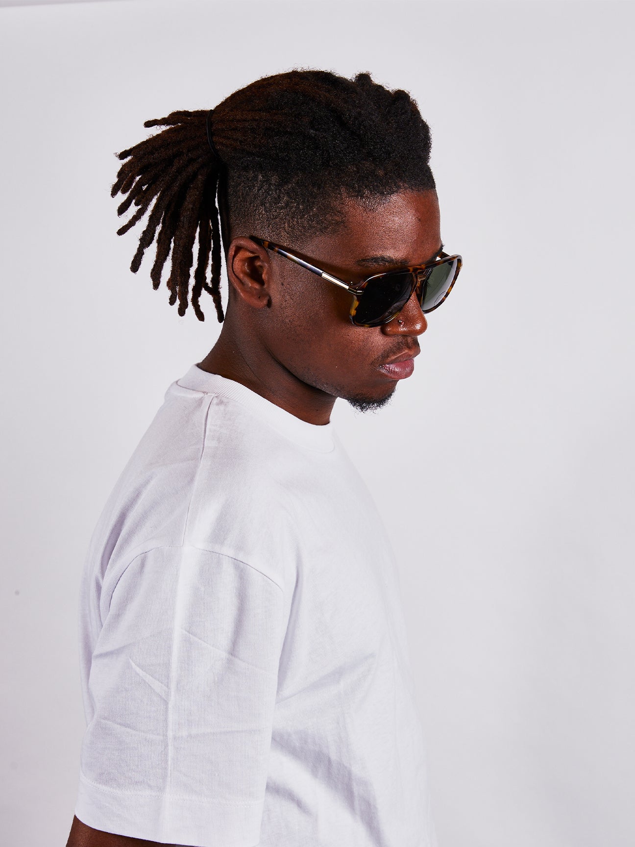 Tortoiseshell Navigator Sunglasses with Green Lenses