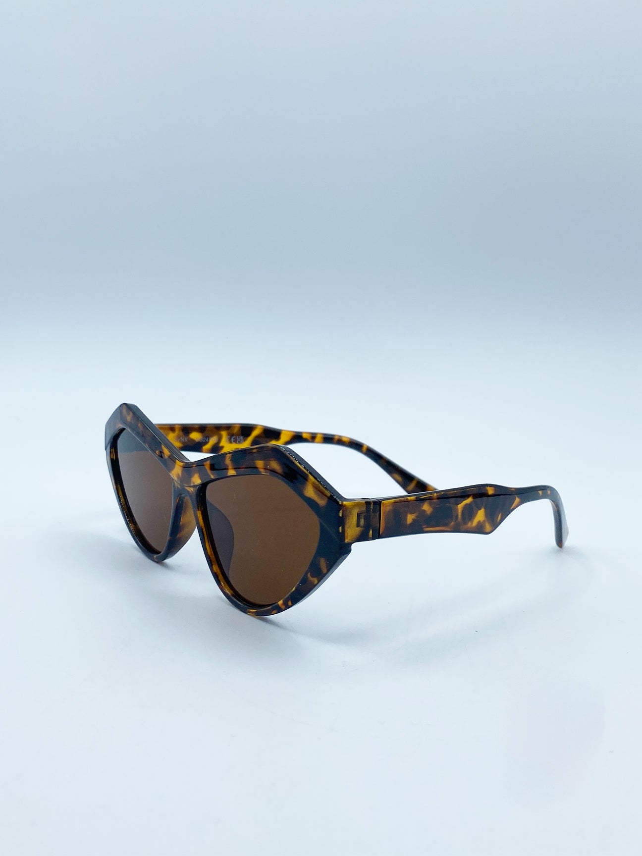 Angular Sunglasses in Tortoiseshell