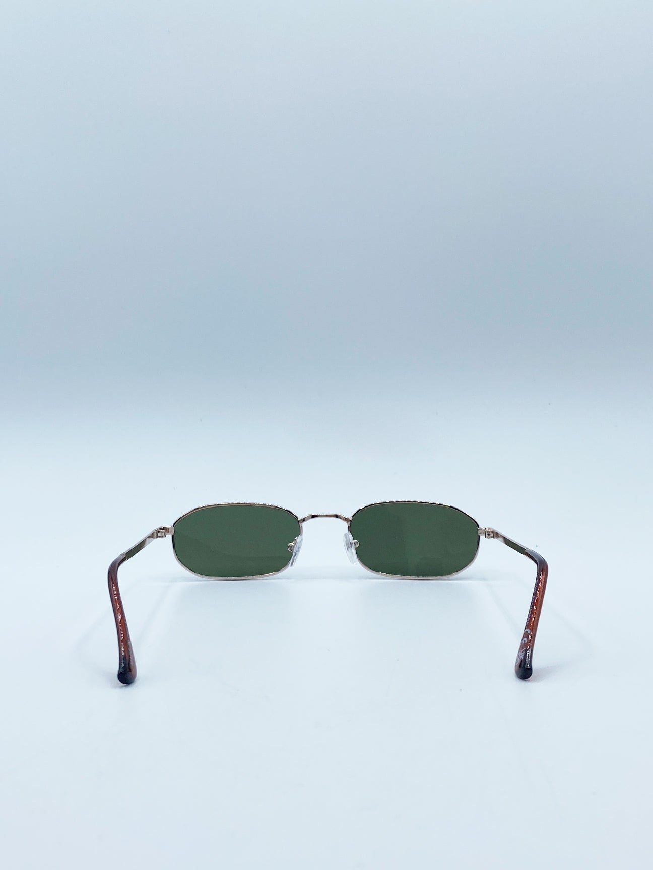 Slim Oval Metal Frame Sunglasses In Silver Khaki