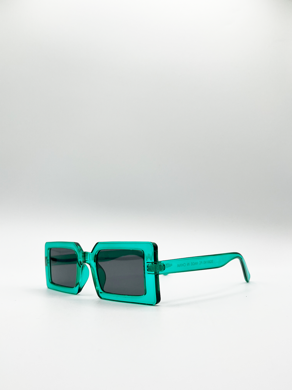 Light Mint Shape_Oversized Rectangle Sunglasses with Black Lenses