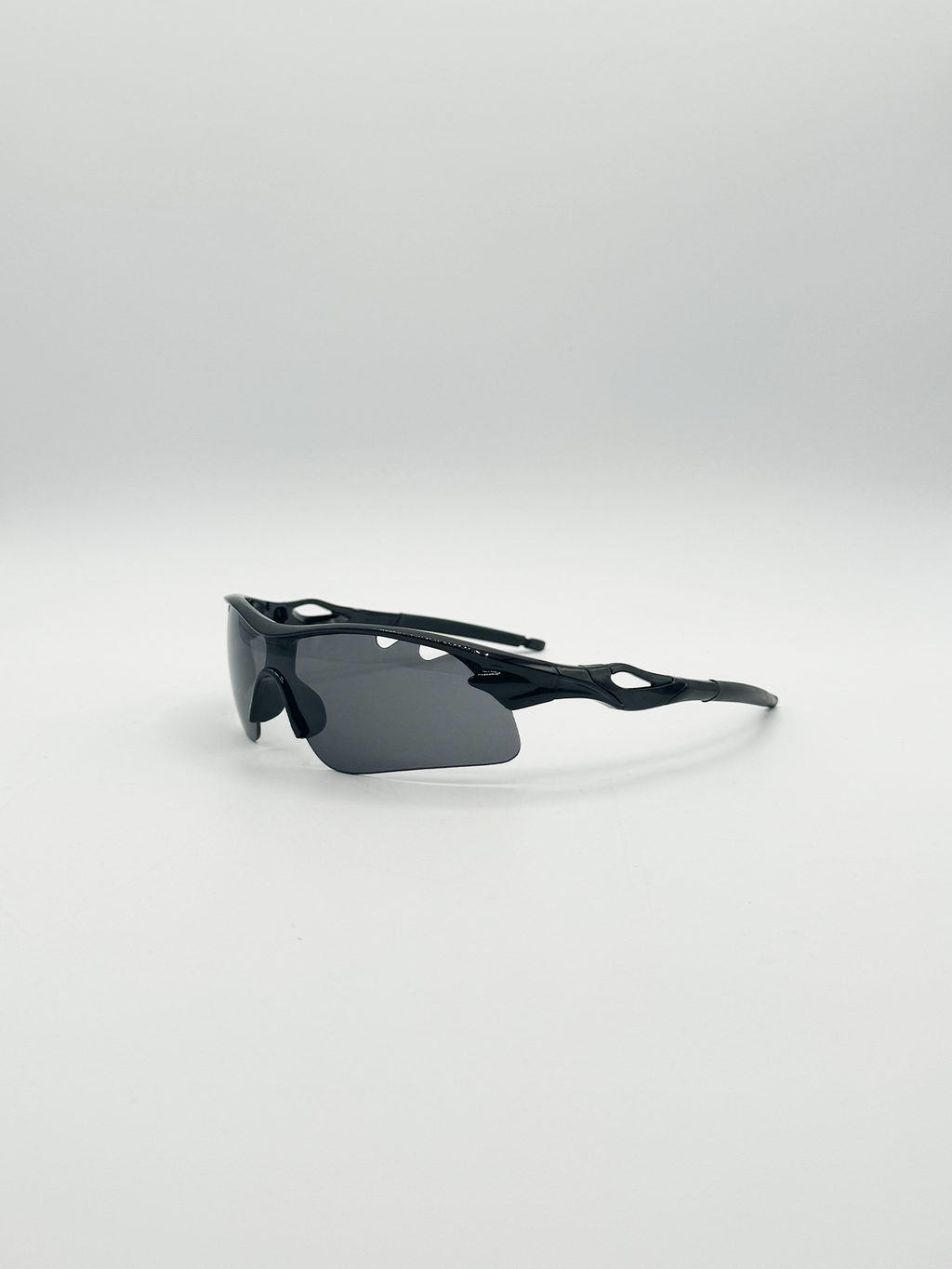 Outdoor Sunglasses in Black