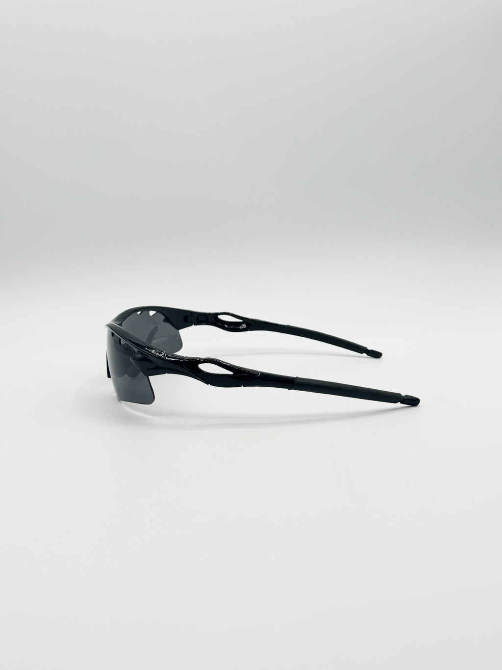 Outdoor Sunglasses in Black