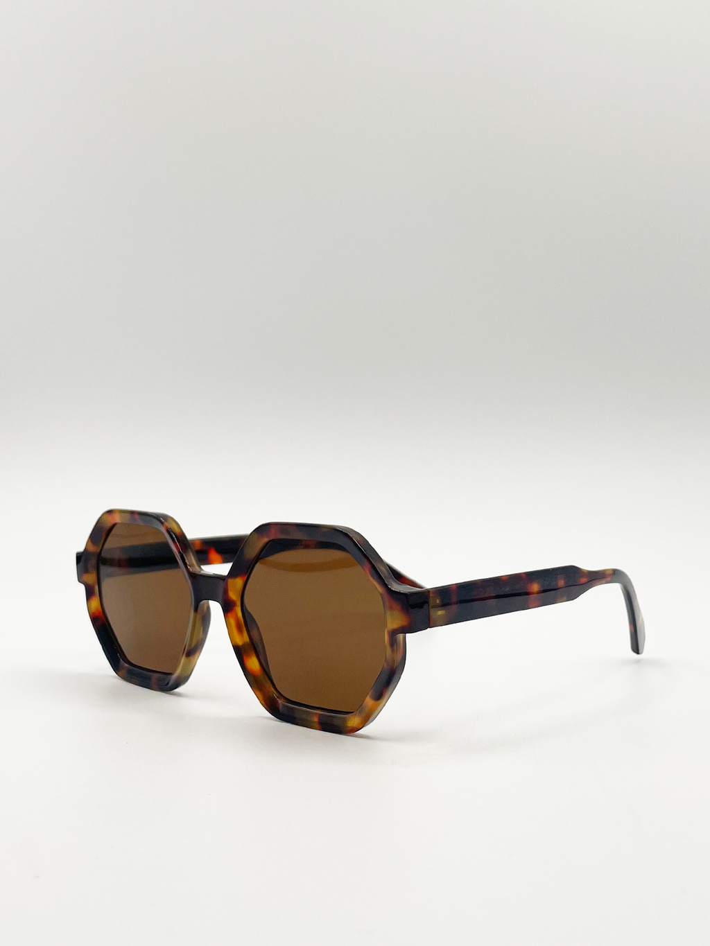 Tortoiseshell Shape_Oversized Hexagon frame sunglasses