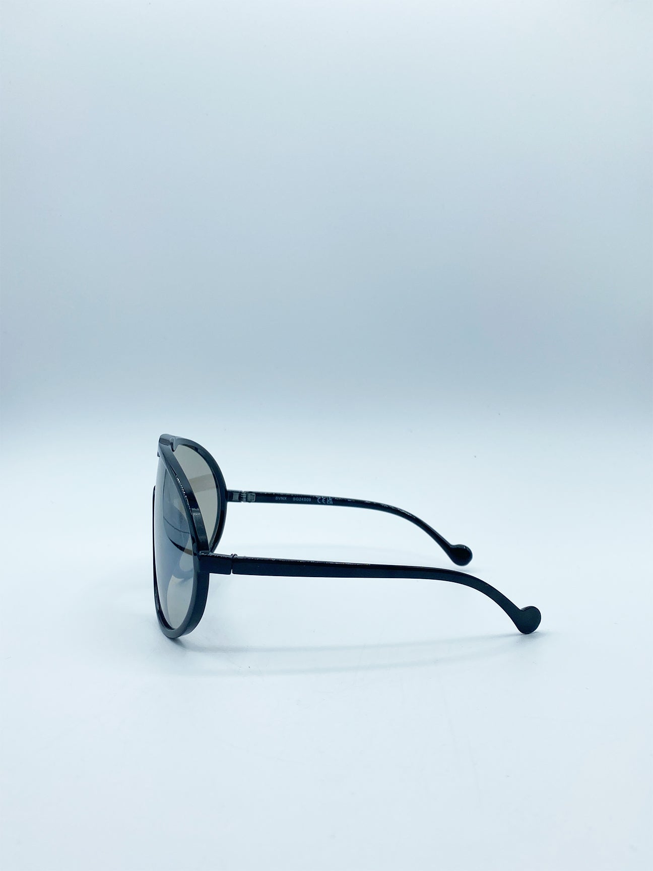 Wave Mask Sunglasses in Black