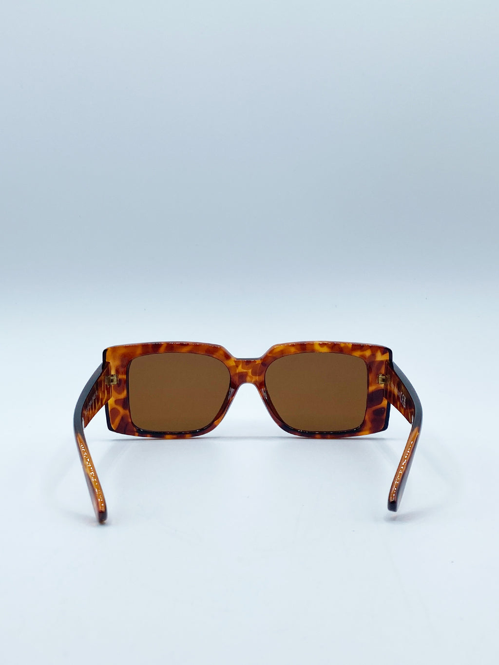 Oversized Square Frame in Tortoiseshell