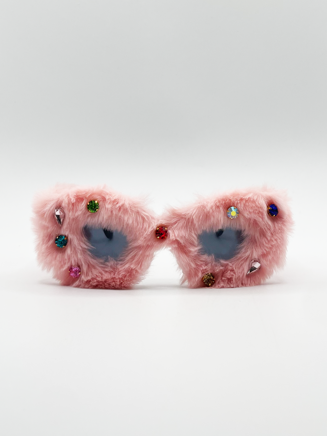 Faux fur Cateye Sunglasses with multicoloured Gems in Pink