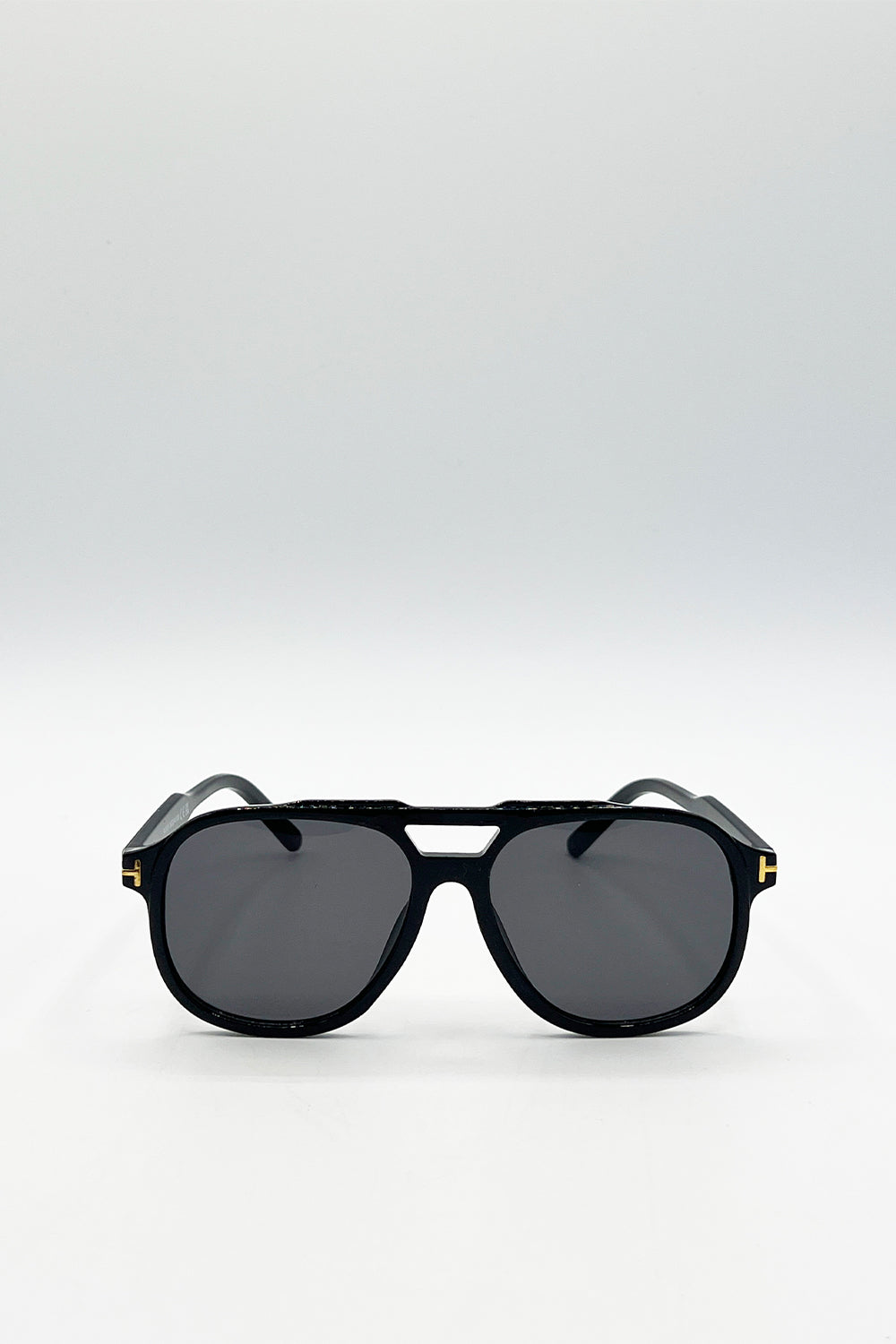 Oversized Navigator Sunglasses in Black