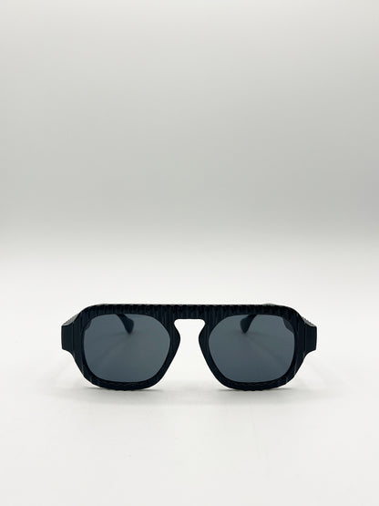 Retro Ribbed Navigator Sunglasses in Black