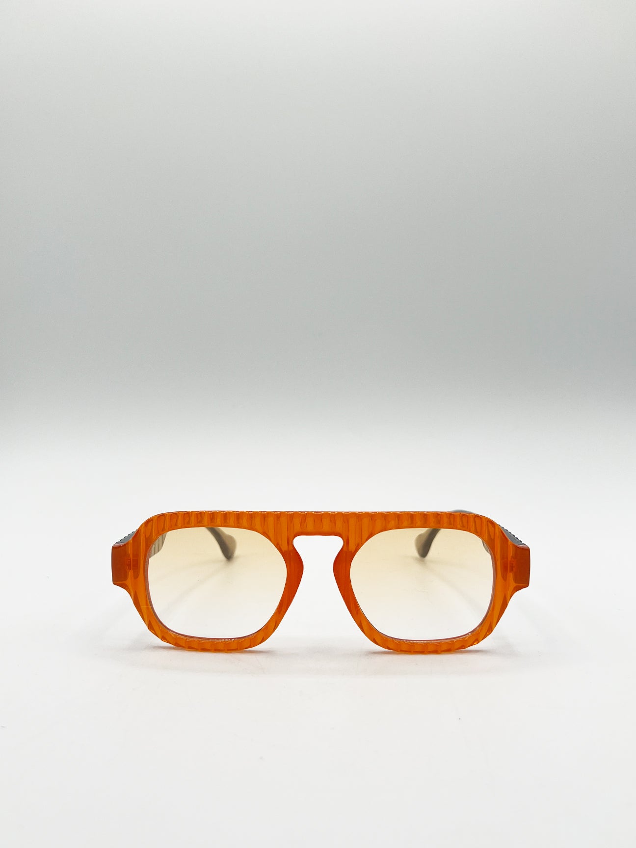 Retro Ribbed Navigator Sunglasses in Orange Grey