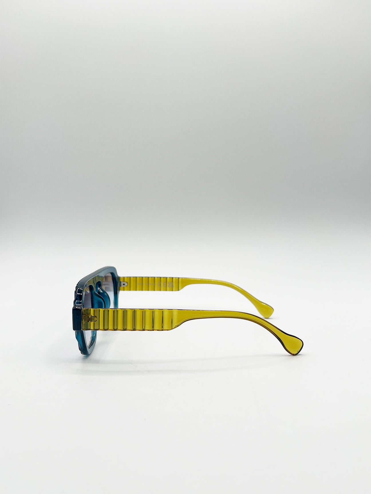 Retro Ribbed Navigator Sunglasses in Blue Green