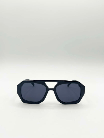 Retro Navigator Sunglasses in Black