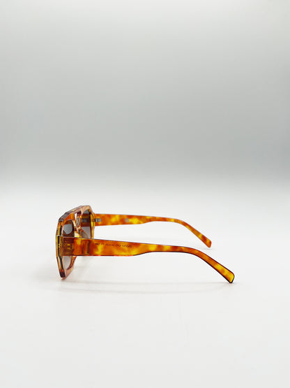 Retro Navigator Sunglasses in Orange Tortoiseshell