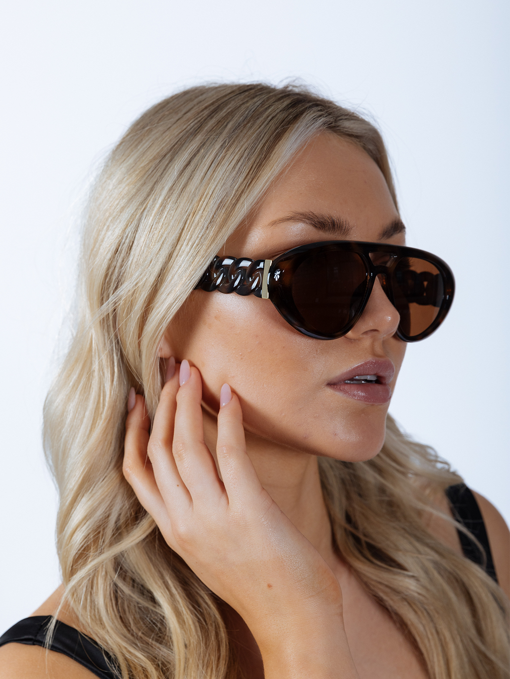 Chunky Aviator Sunglasses in Brown