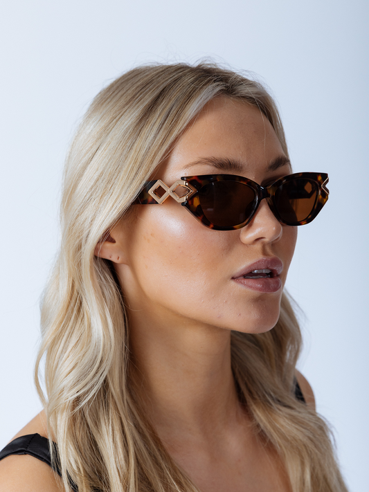 Cat-Eye Diamond Infinity Sunglasses in Tortoiseshell