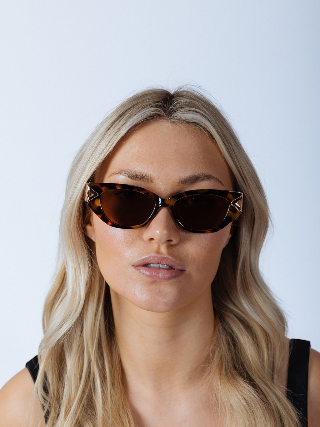 Cat-Eye Diamond Infinity Sunglasses in Tortoiseshell
