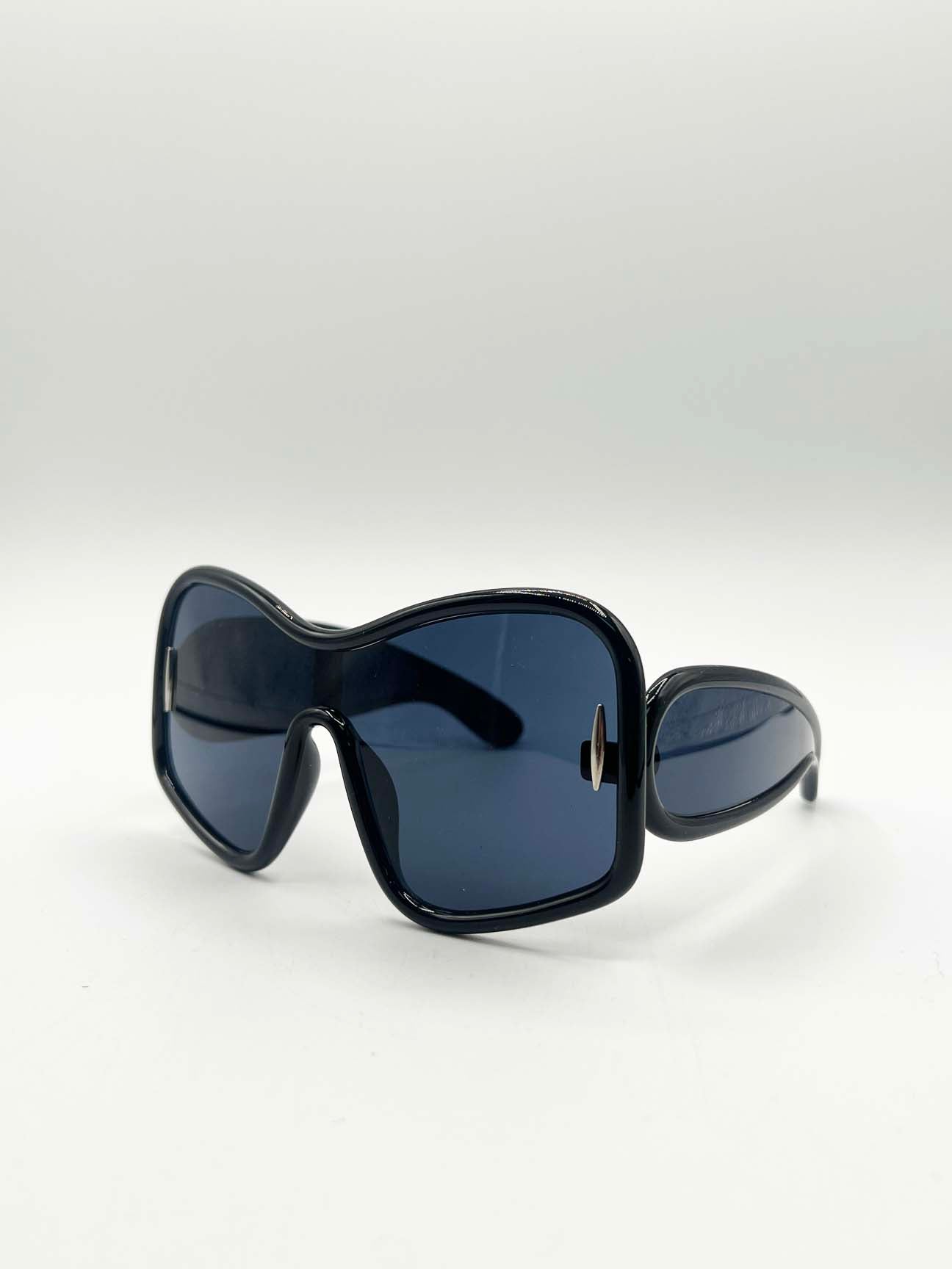 Square Oversized Mask Sunglasses in Black