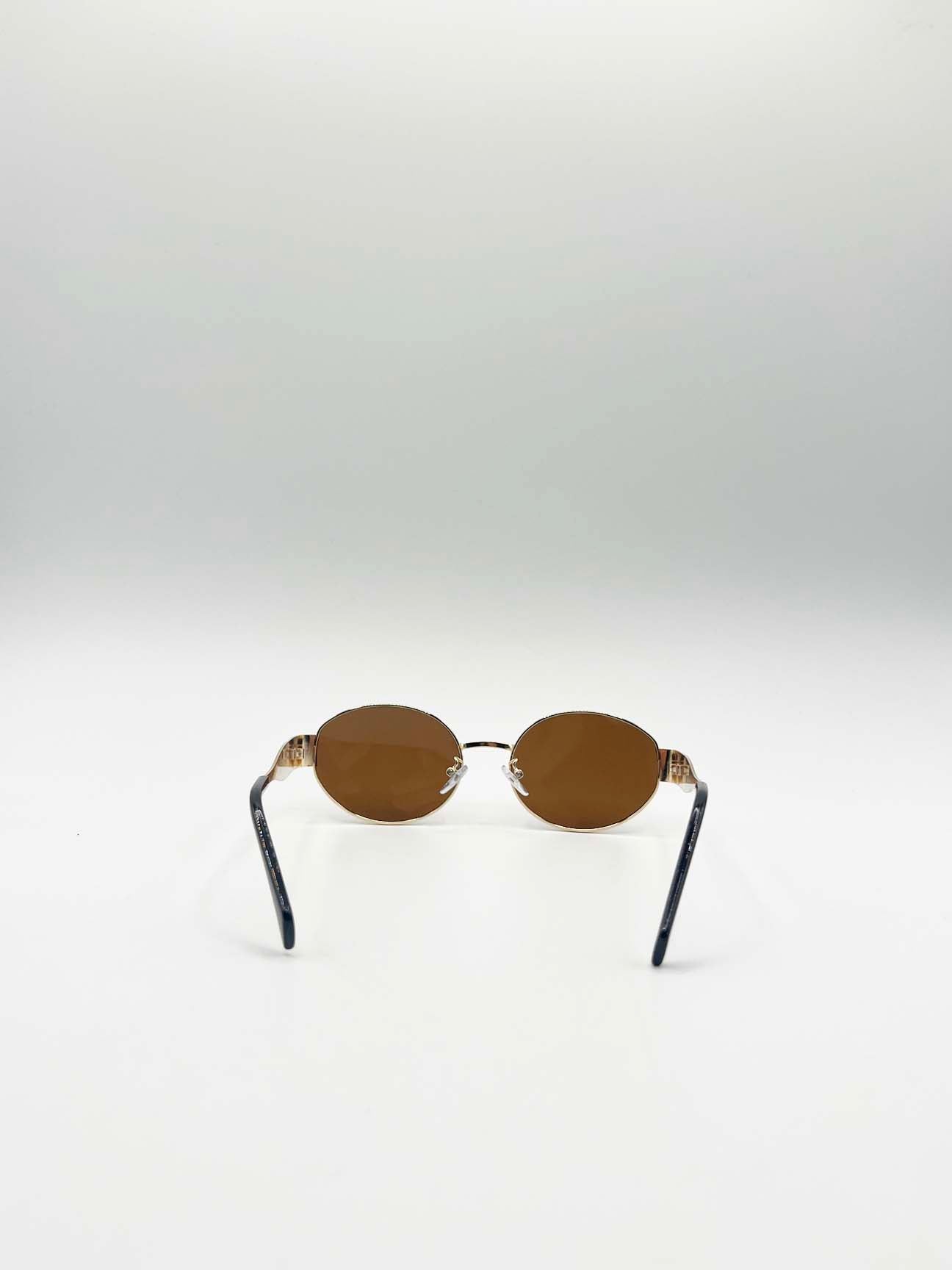 Rounded Oval Metal Frame Sunglasses in Gold Brown