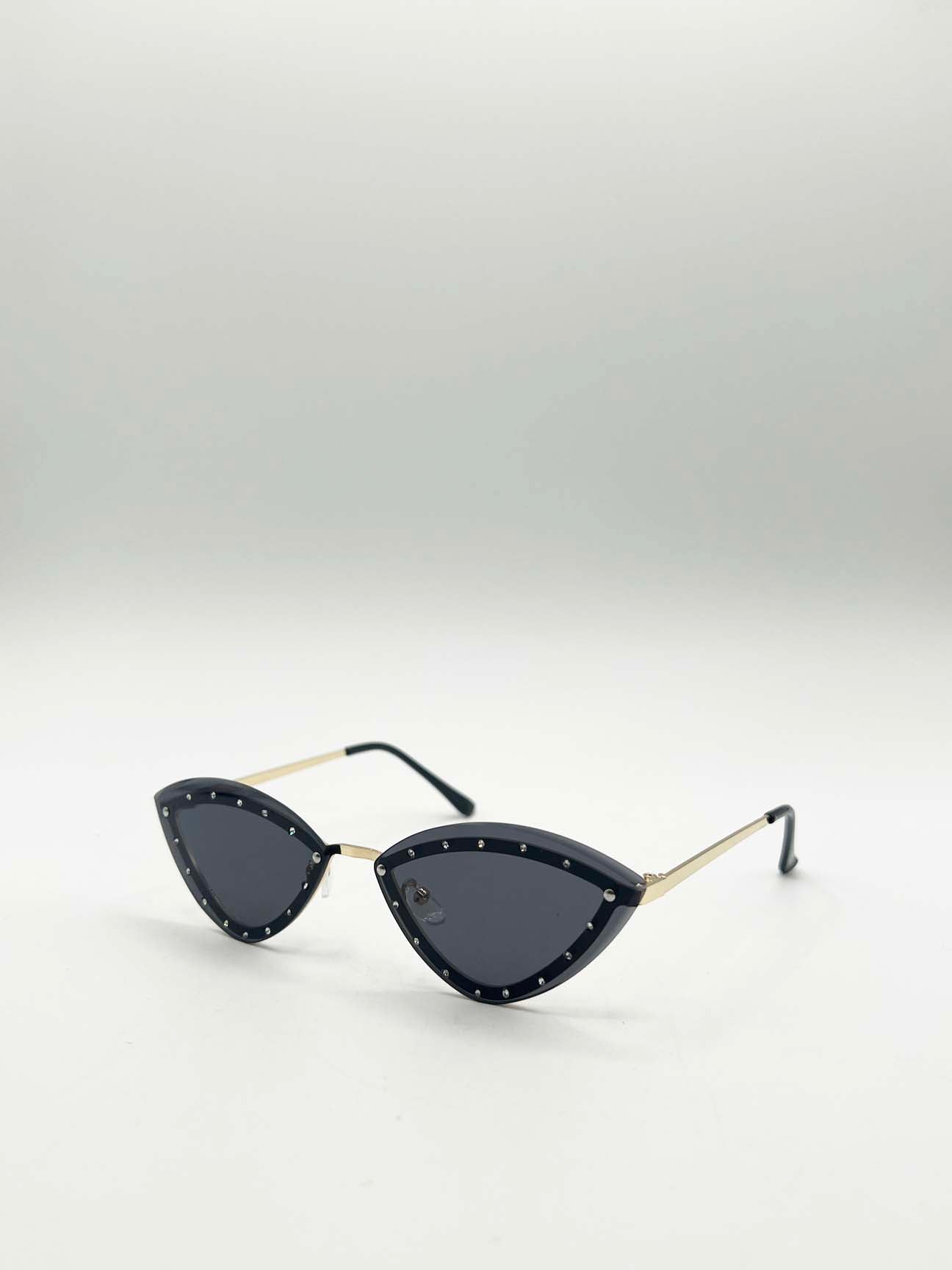 Diamante Cat-Eye Sunglasses in Black