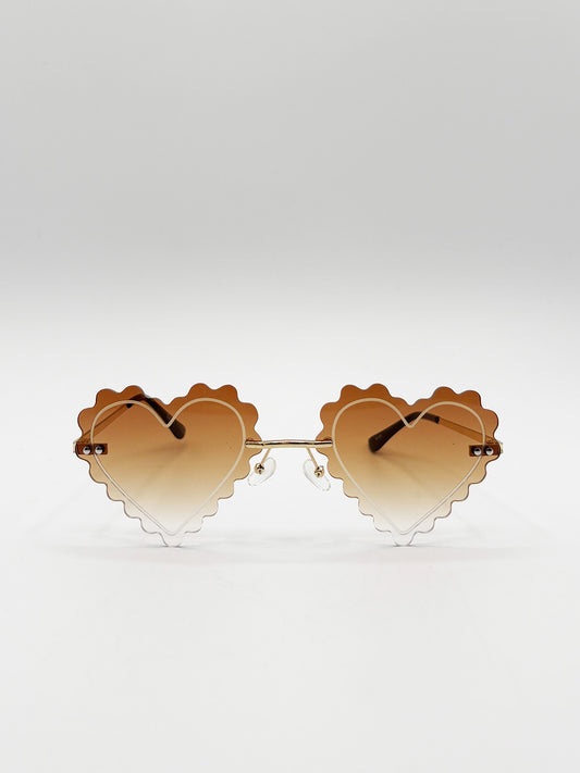 Scallop Heart Sunglasses in Brown