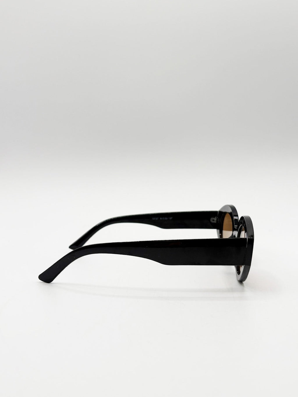 Retro Small Oval Sunglasses Black Brown