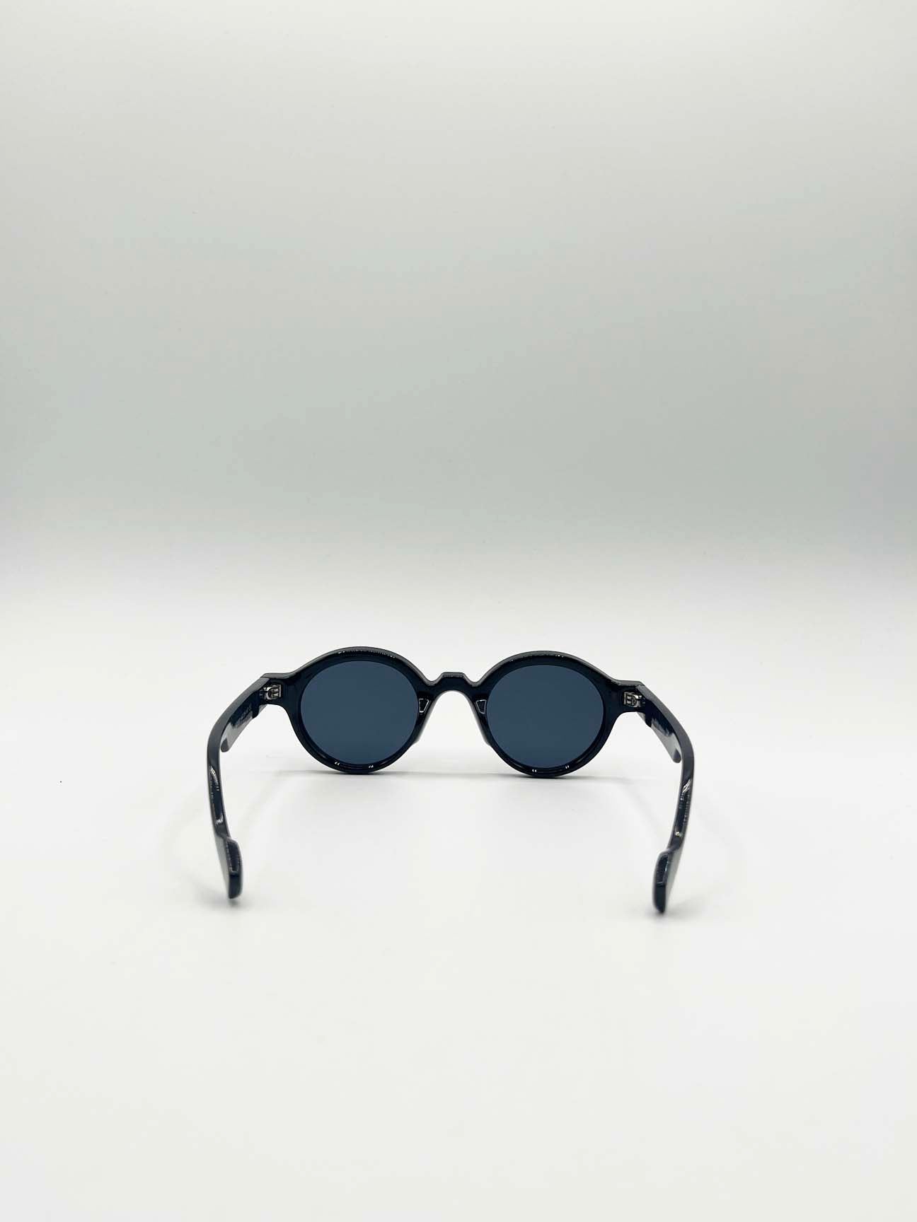 Bold Rounded Sunglasses in Black