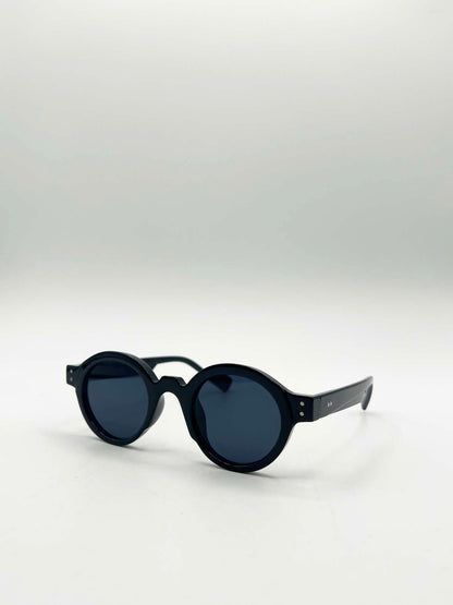 Bold Rounded Sunglasses in Black