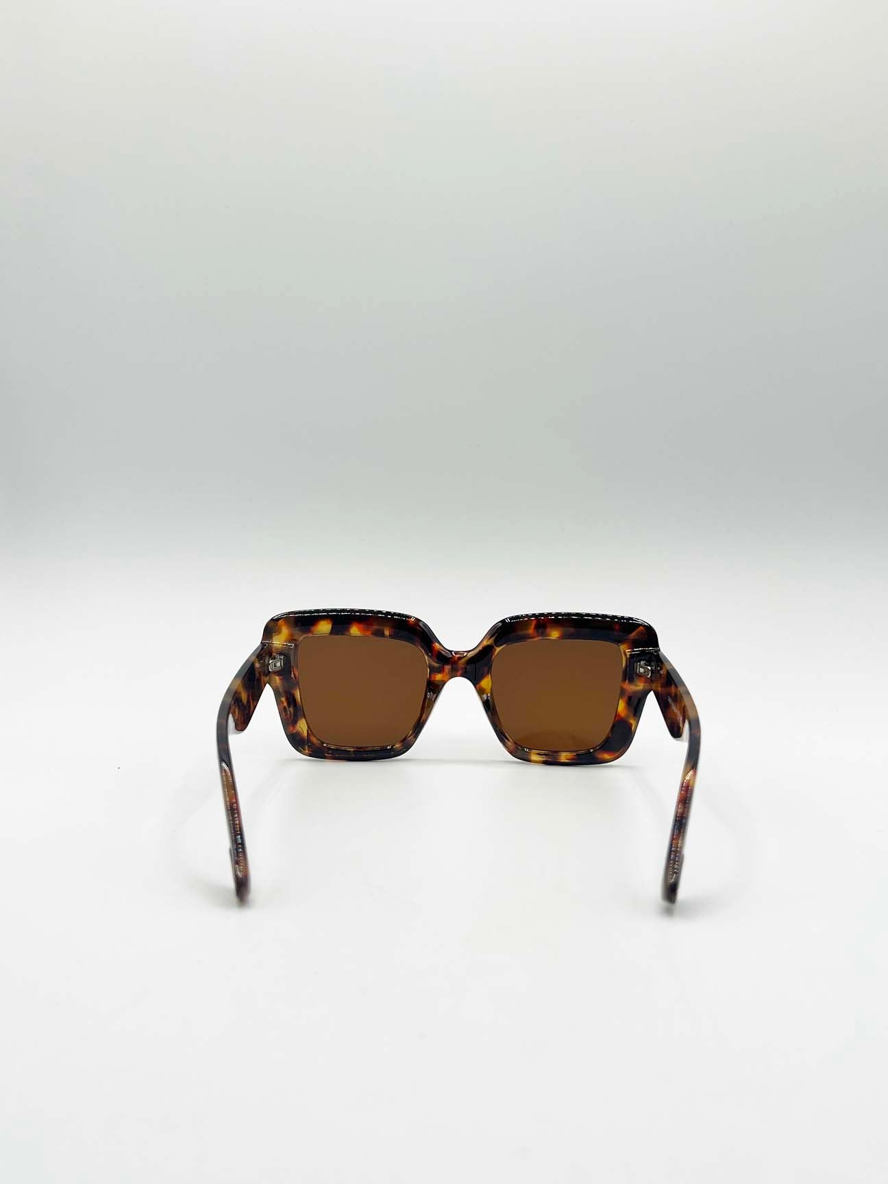 Bold Square Sunglasses in Leopard Brown