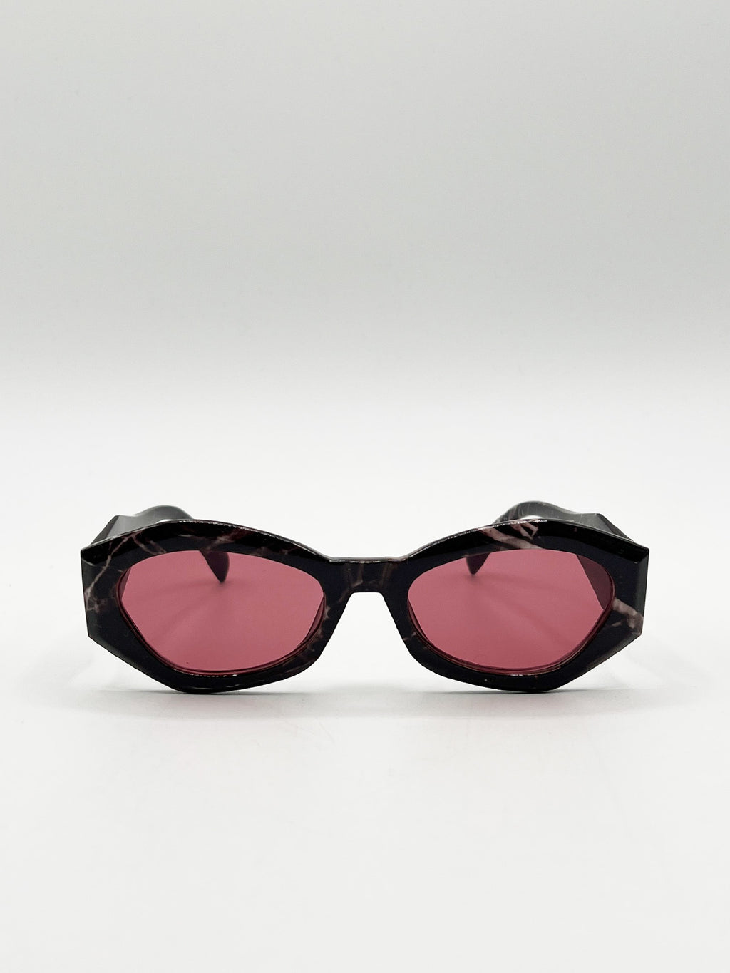 Retro Polygonal Cat-Eye Sunglasses in Red