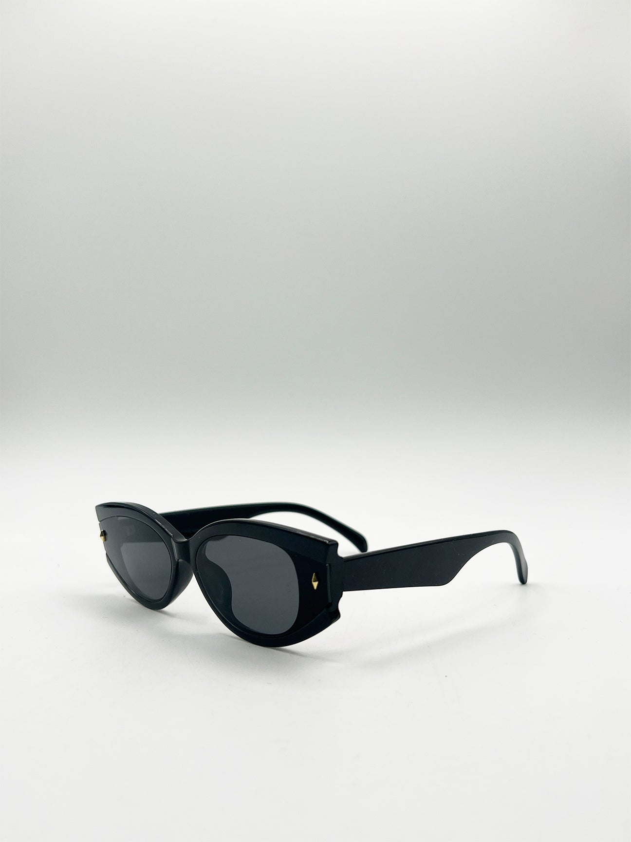 Oval Rectangular Vintage Sunglasses in Black