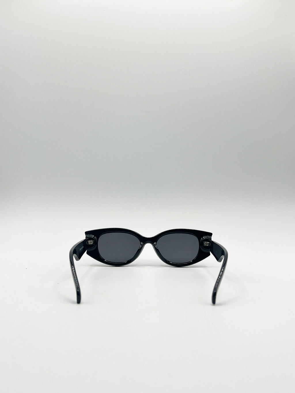 Oval Rectangular Vintage Sunglasses in Black