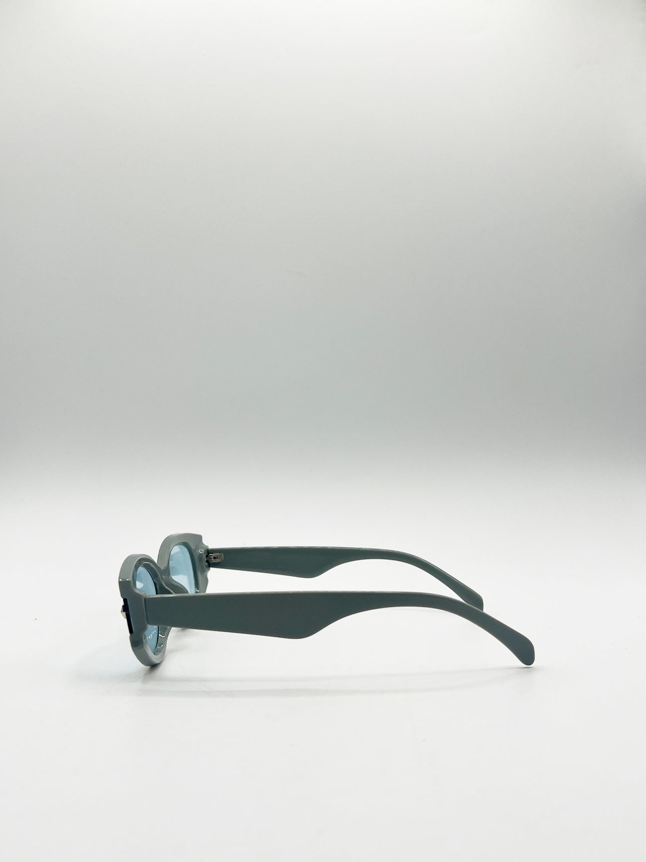 Oval Rectangular Vintage Sunglasses in Blue