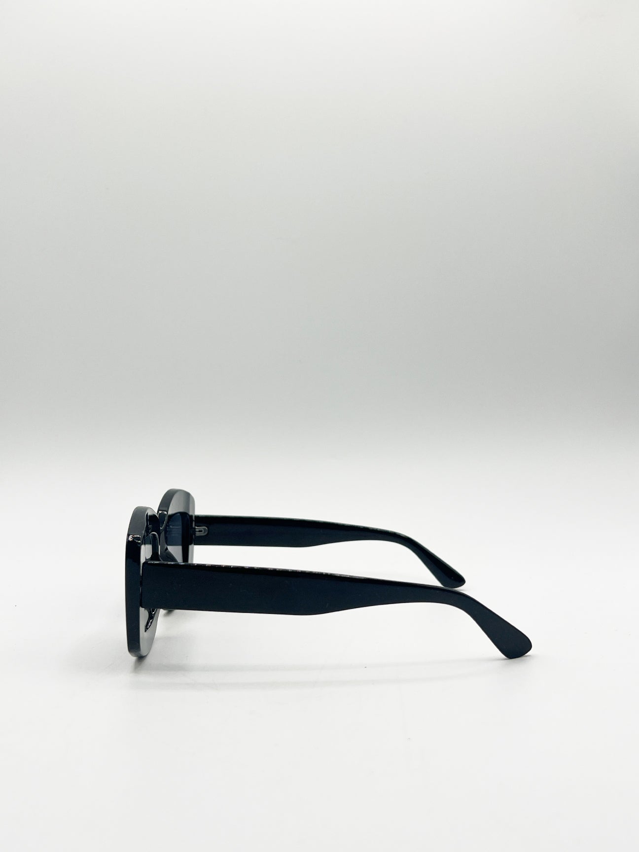 Oversized Chunky Rectangle Sunglasses in Black