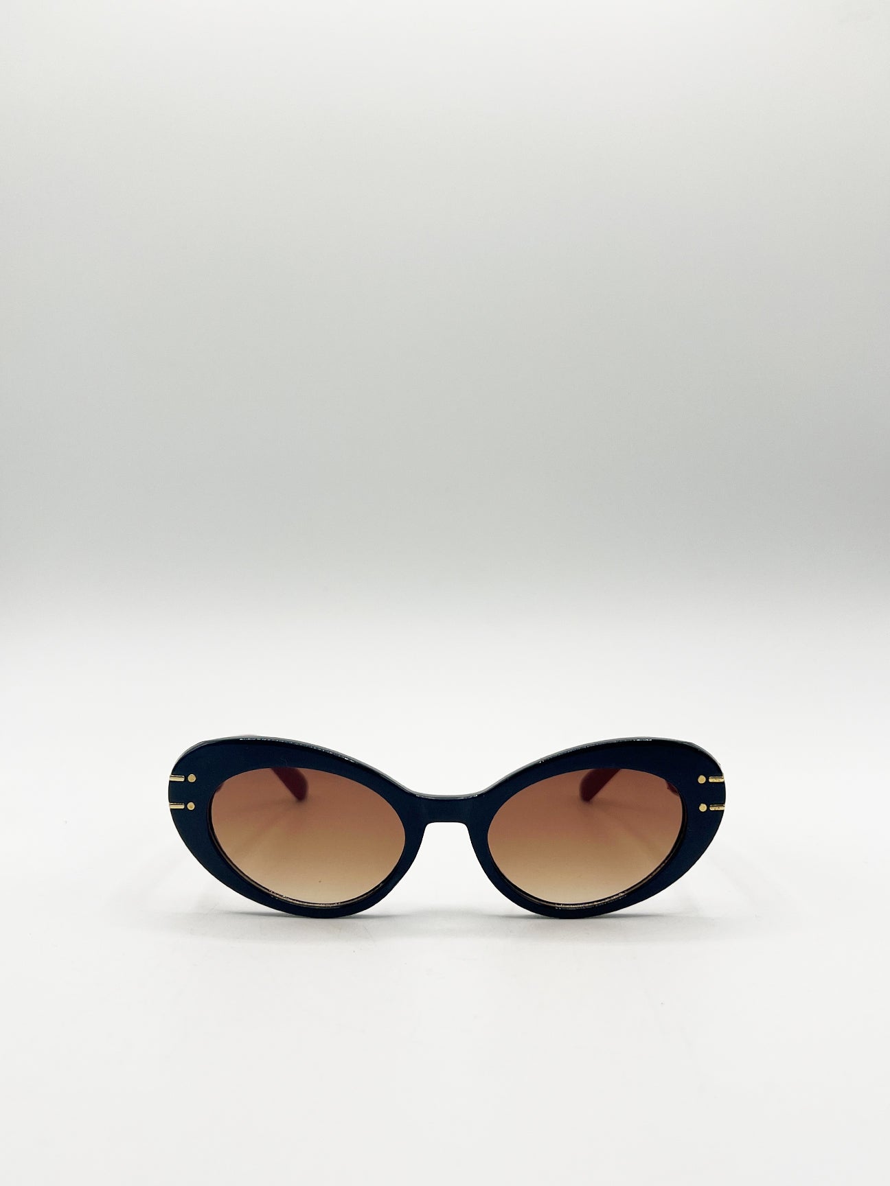 Oval Cat-Eye Sunglasses in Navy Burg