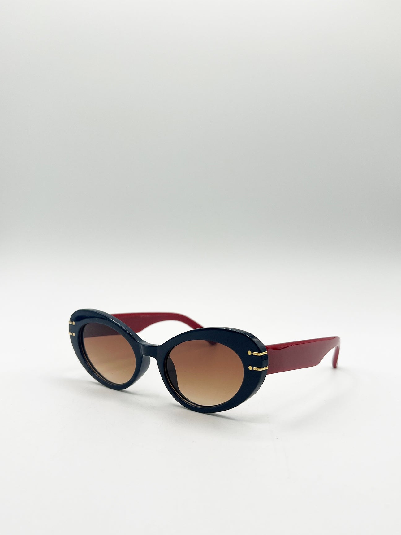 Oval Cat-Eye Sunglasses in Navy Burg