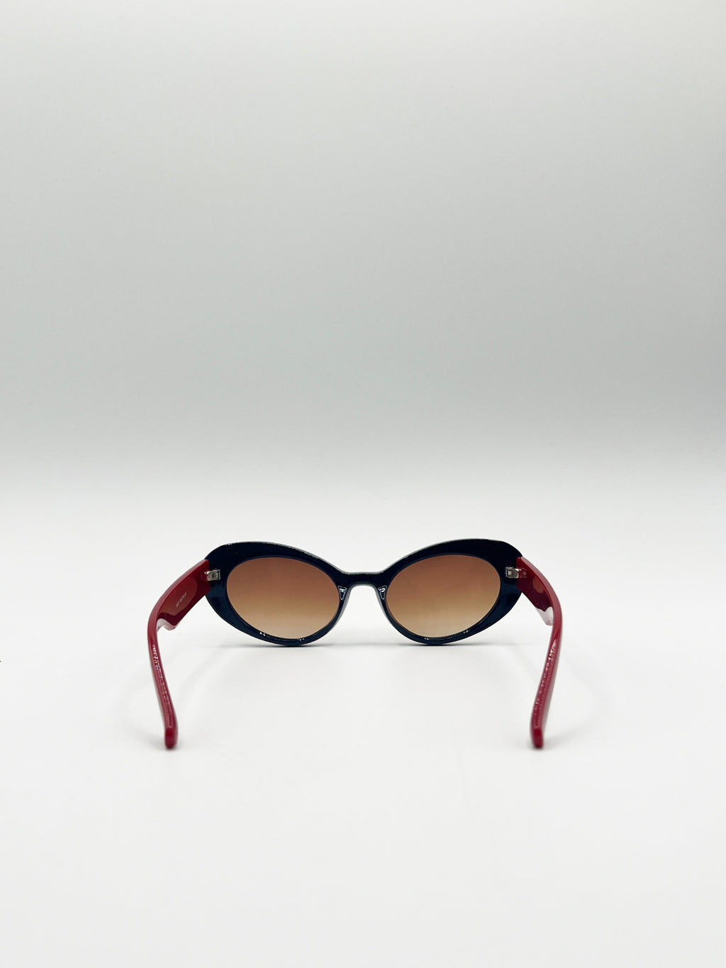 Oval Cat-Eye Sunglasses in Navy Burg