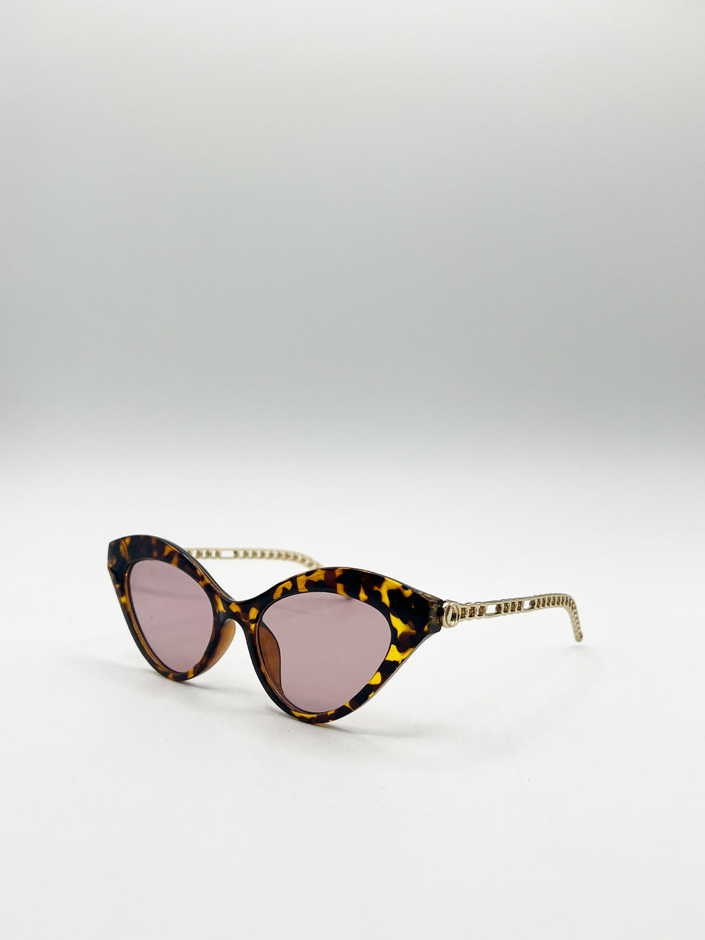 Cat Eye Sunglasses with Thin Chain Arm Tortoise