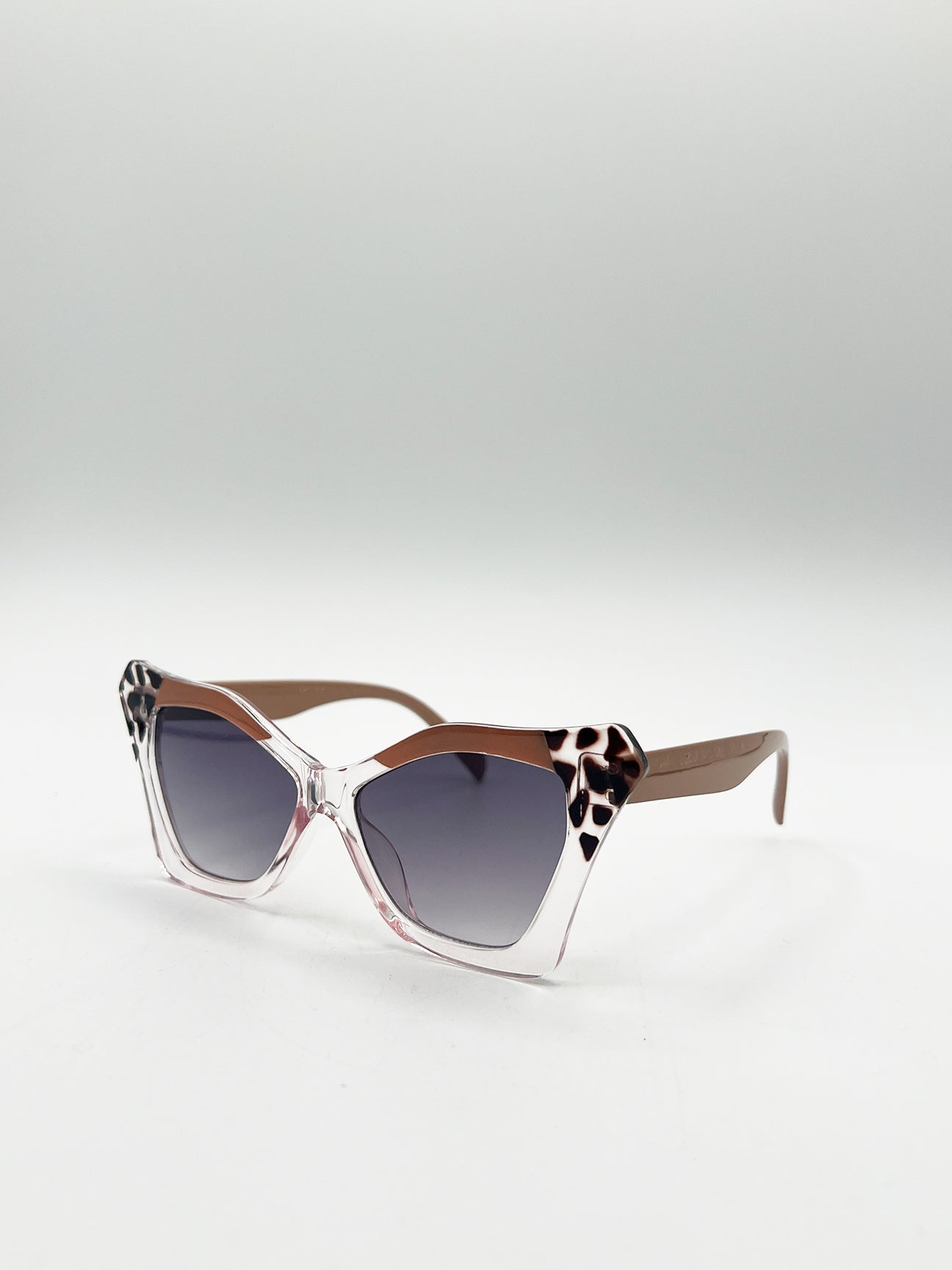 Oversized Cat-Eye Sunglasses in Nude