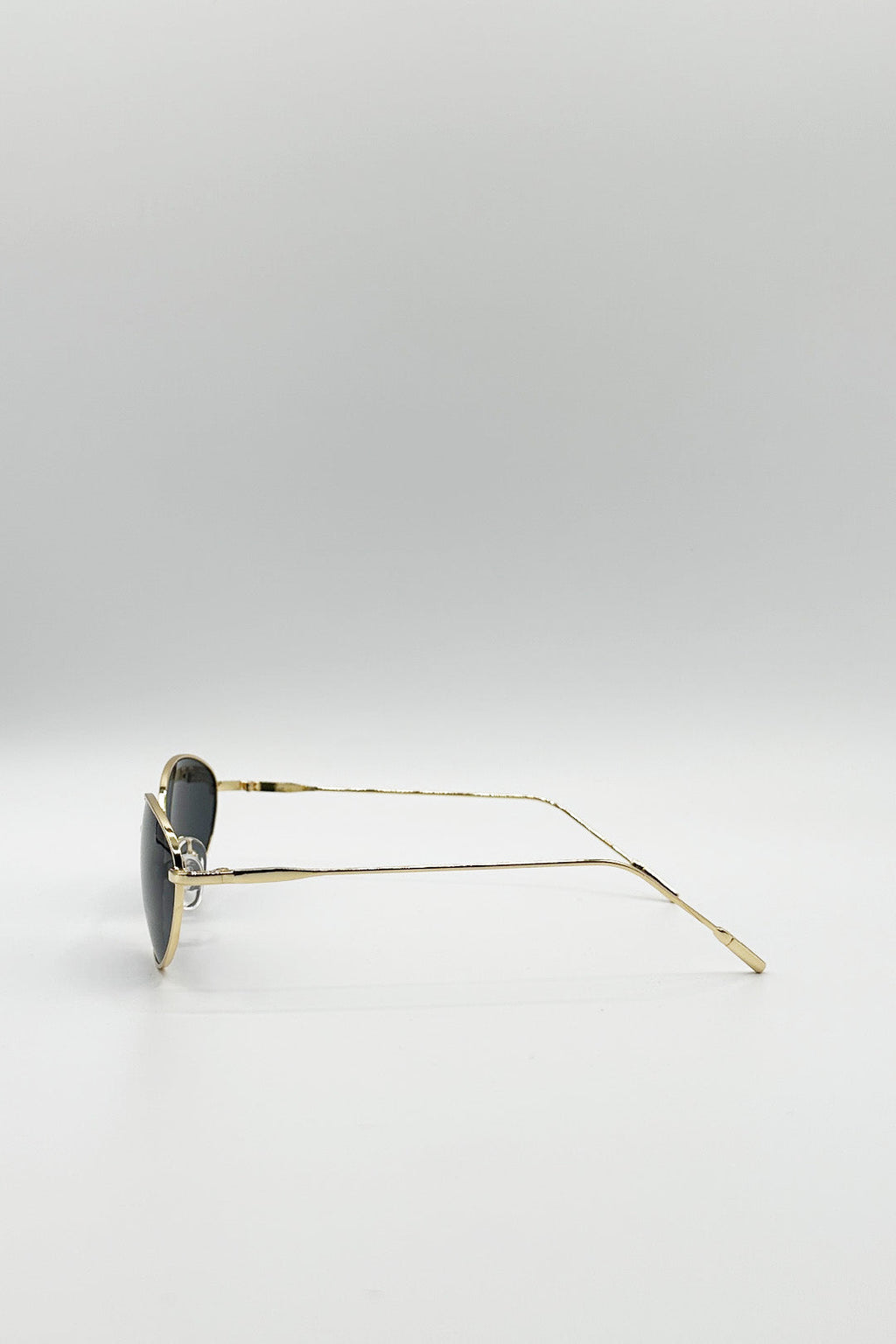Oval Shape Retro Sunglasses In Gold