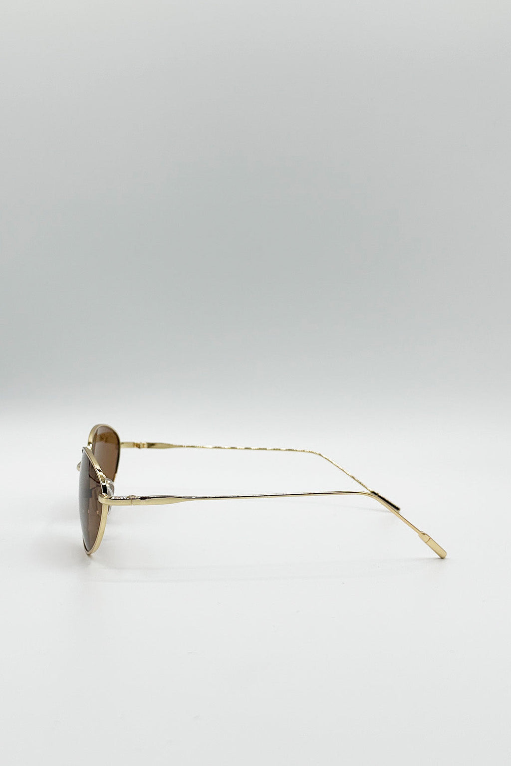 Oval Shape Retro Sunglasses In Gold