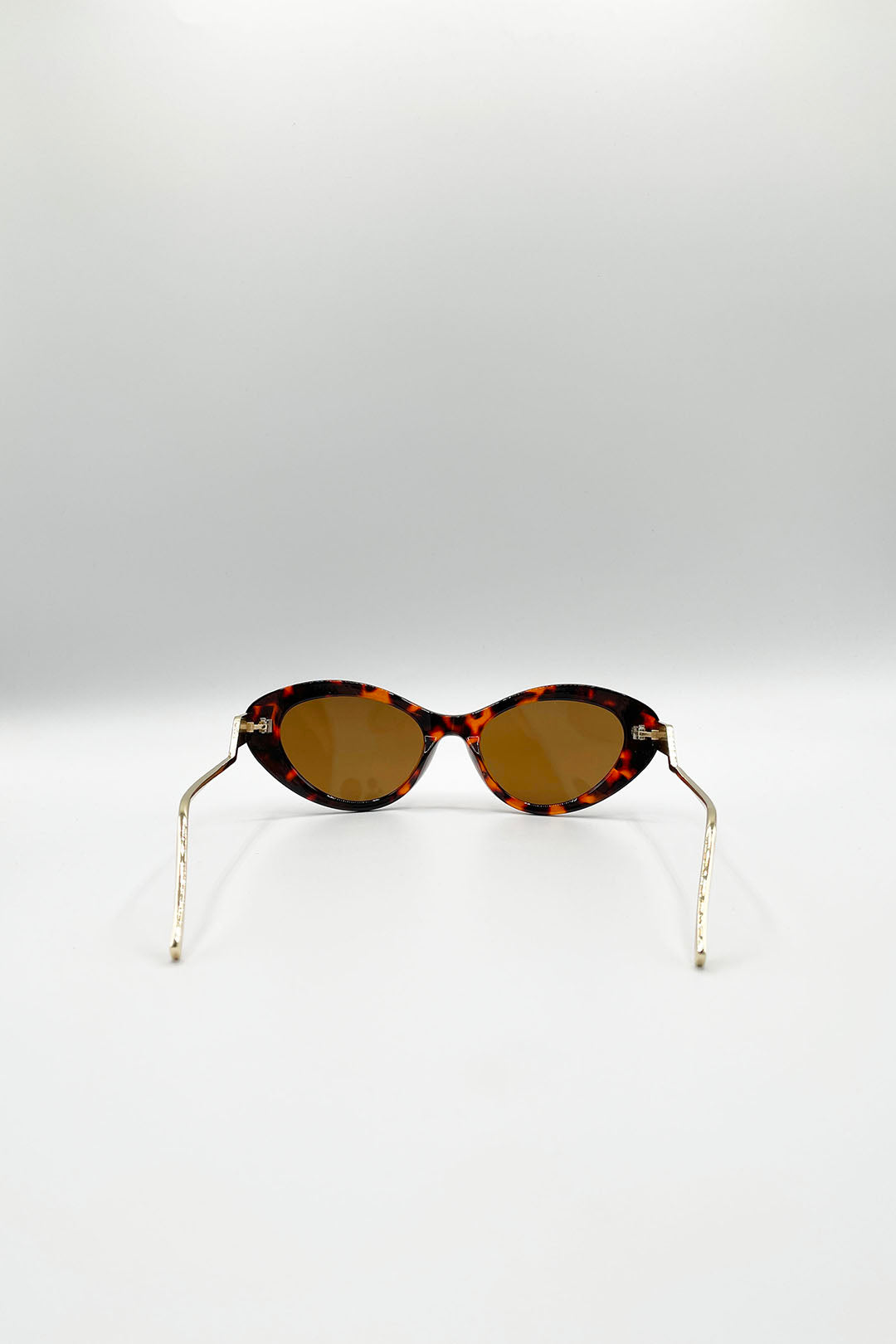 Cat Eye Metal Side Detail Sunglasses In Tortoiseshell