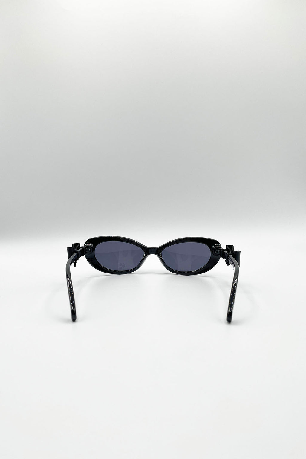 Bow Side Detail Sunglasses In Black - Removeable Bow