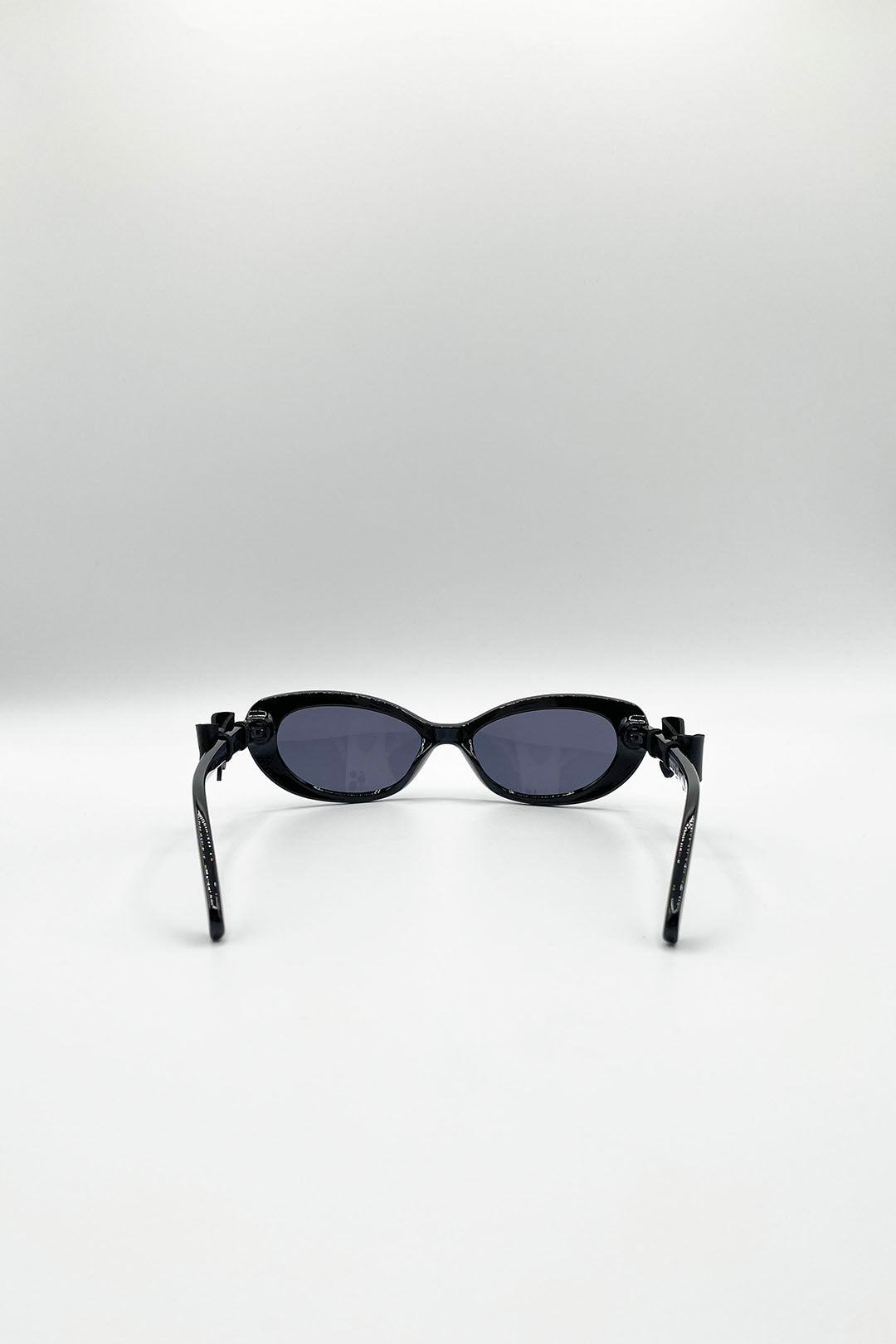 Bow Side Detail Sunglasses In Black - Removeable Bow