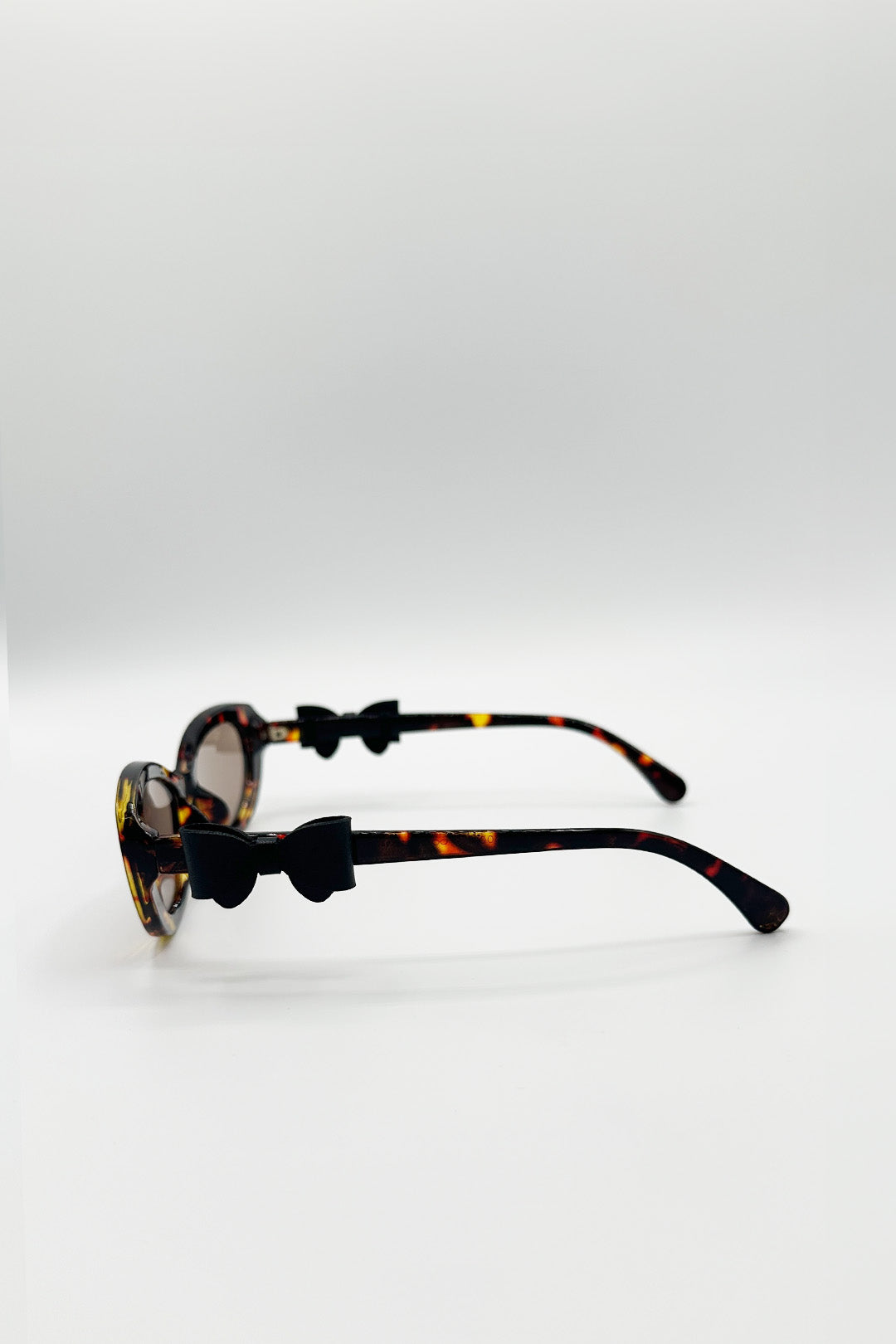 Bow Side Detail Sunglasses In Tortoiseshell - Removeable Bow