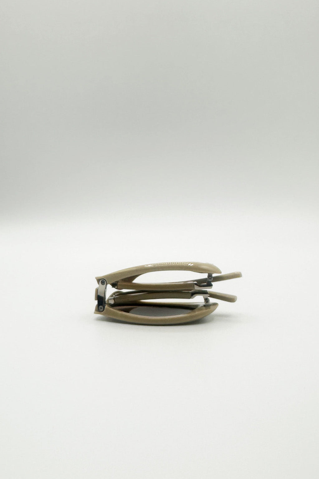 Oval Foldable Sunglasses In Beige