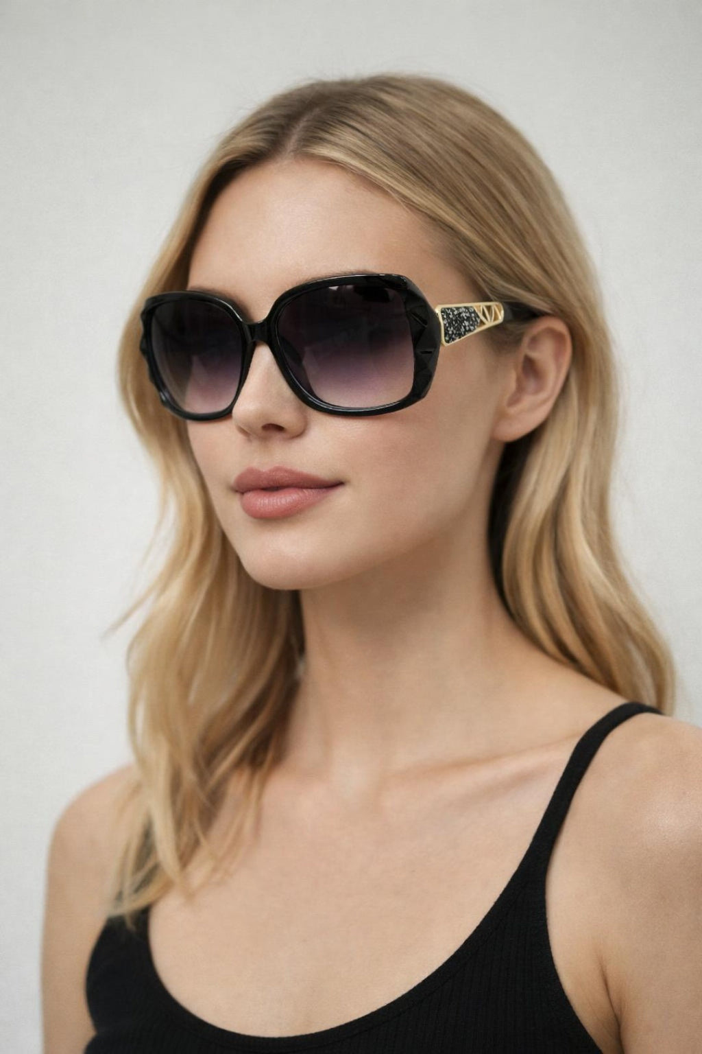 Round Square Side Detail Sunglasses In Black