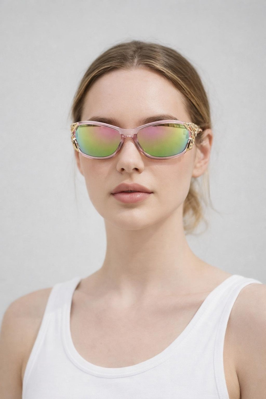 Vintage Wrap Around With Butterfly Detail Sunglasses in Pink Multi