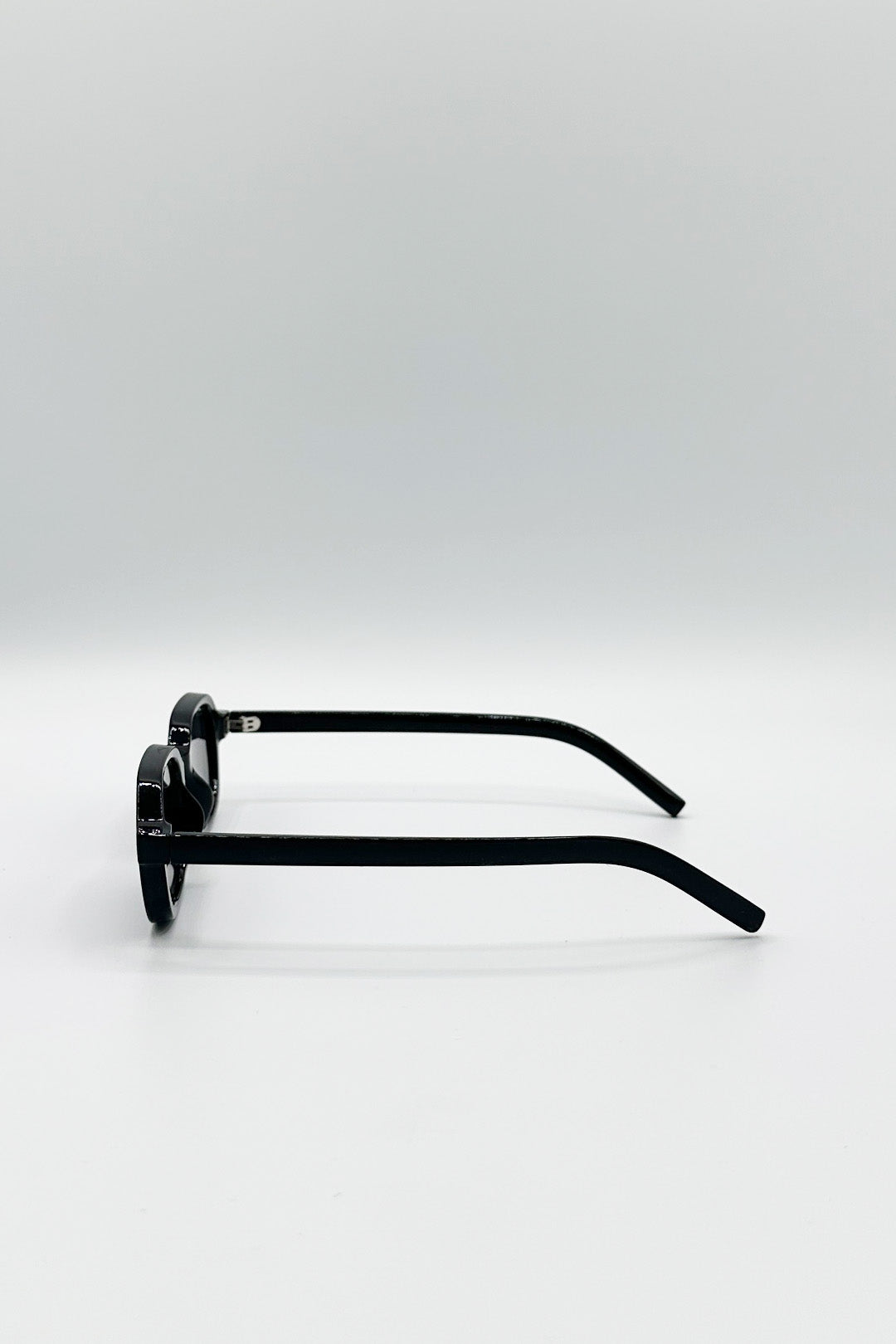 Retro Rounded Square Sunglasses In Black