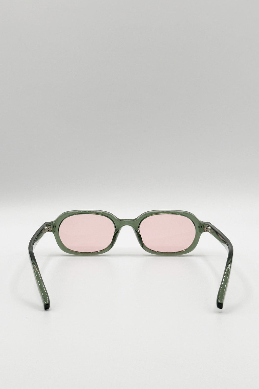 Retro Rounded Square Sunglasses In Green Pink