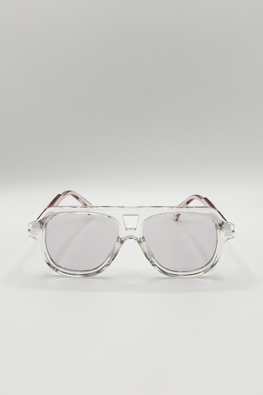 Bold Navigator Sunglasses in Light Grey Pink