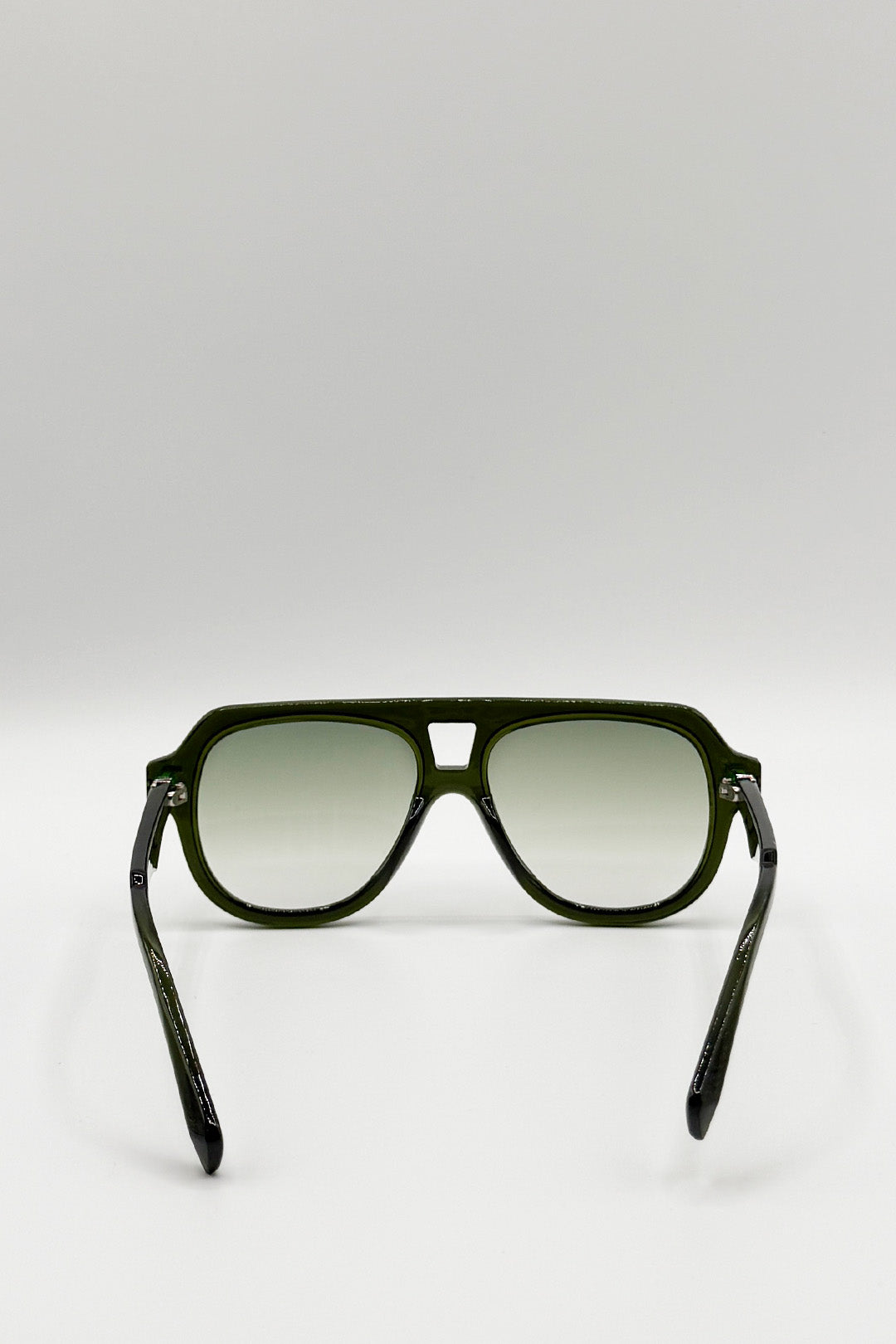 Bold Navigator Sunglasses in Green